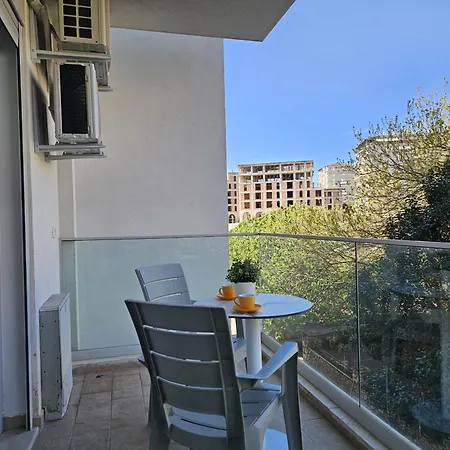 One Bedroom In 001 Апартаменты *
